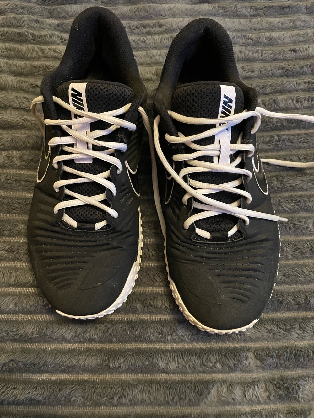 Nike Men’s Black Athletic Shoes with White Accents